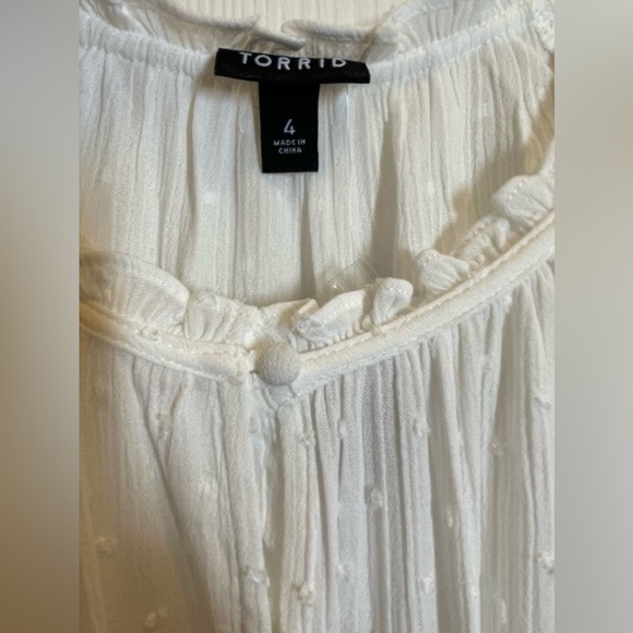 NWT TORRID Women’s Plus Size Long Sleeves Washable Gauze Lace Inset Top Size 4X - Picture 7 of 10